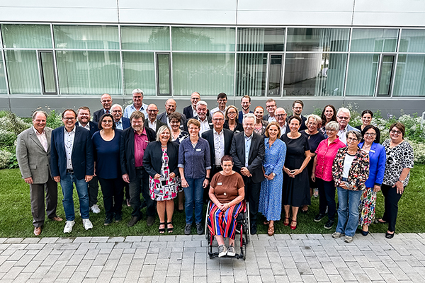 Gruppenfoto Vorstand und Vertreterversammlung der DRV Baden-Württemberg Gruppenfoto Vorstand und Vertreterversammlung der DRV Baden-Württemberg
