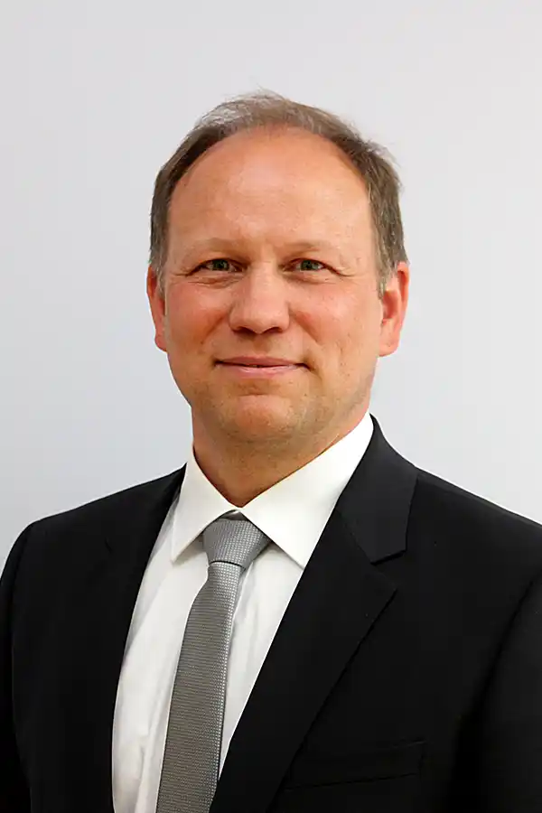 Christian Heide, Mitglied der Geschäftsführung Christian Heide, Mitglied der Geschäftsführung