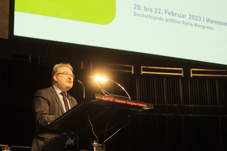 Thomas Hermann, Bürgermeister der Landeshauptstadt Hannover, bei der Eröffnungsrede Thomas Hermann, Bürgermeister der Landeshauptstadt Hannover, bei der Eröffnungsrede