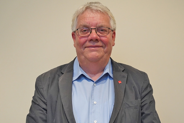 Rolf Behrens, Vorstandsvorsitzender Rolf Behrens, Vorstandsvorsitzender