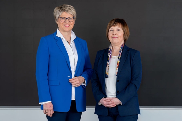 Foto von Gundula Roßbach und Brigitte Gross Foto von Gundula Roßbach und Brigitte Gross