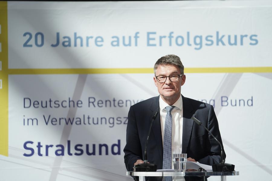 20 Jahre Deutsche Rentenversicherung in Stralsund - Festakt mit Bundeskanzlerin Angela Merkel 20 Jahre Deutsche Rentenversicherung in Stralsund - Festakt mit Bundeskanzlerin Angela Merkel