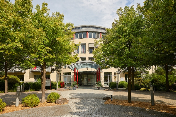 Reha-Klinik in Warmbad - Außenansicht Reha-Klinik in Warmbad - Außenansicht