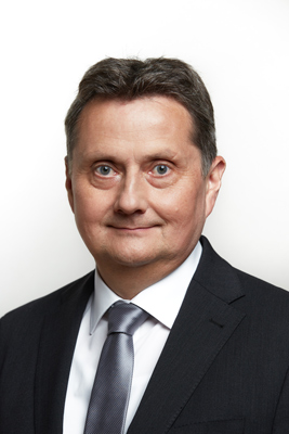 Porträt des Geschäftsführers der Deutschen Rentenversicherung Mitteldeutschland Jork Beßler
