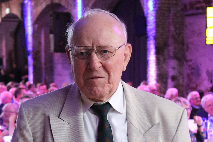 Pressemitteilungen und Pressearchiv Verdienstmedaille für 50 Jahre