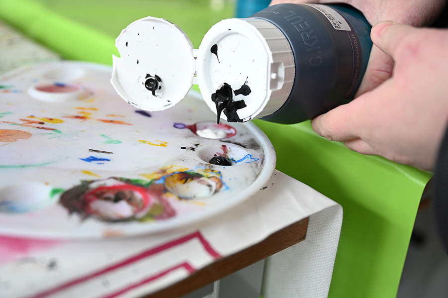 Maltherapie in der Fachklinik Satteldüne Maltherapie in der Fachklinik Satteldüne