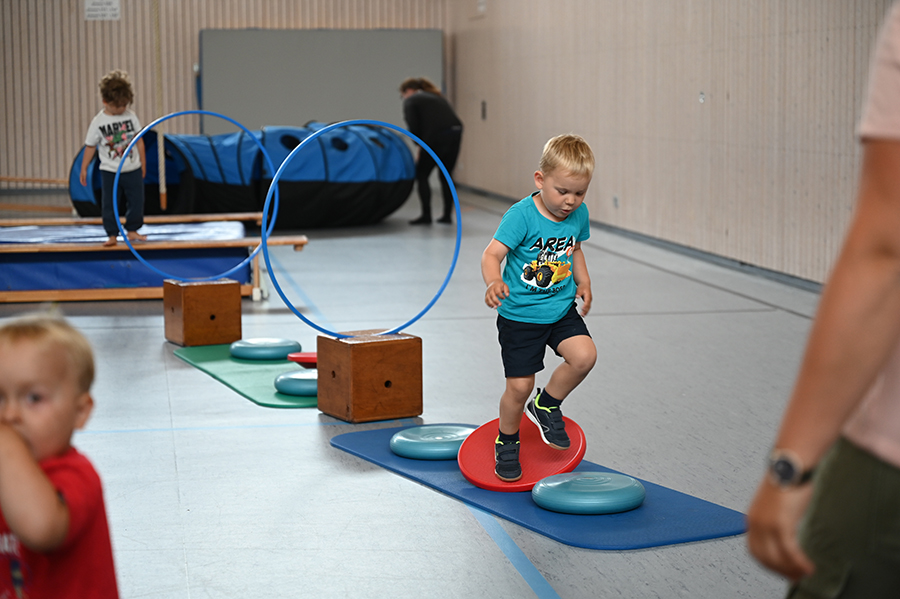 Viele Sport- und Spielangebote für Kleine und Große in der Fachklinik Sylt Viele Sport- und Spielangebote für Kleine und Große in der Fachklinik Sylt