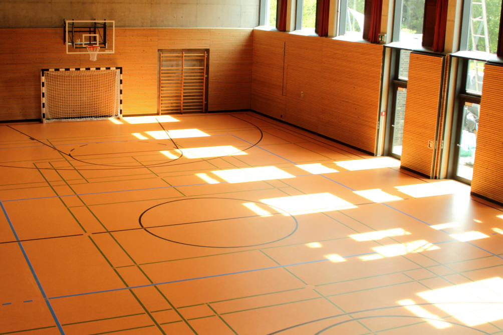 Die Sporthalle der Mühlenbergklinik in Bad Malente-Gremsmühlen Die Sporthalle der Mühlenbergklinik in Bad Malente-Gremsmühlen