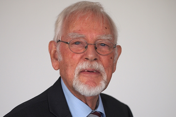 Langjähriger stellvertretender Vorsitzender des DGB-Landesbezirks Nordmark Langjähriger stellvertretender Vorsitzender des DGB-Landesbezirks Nordmark