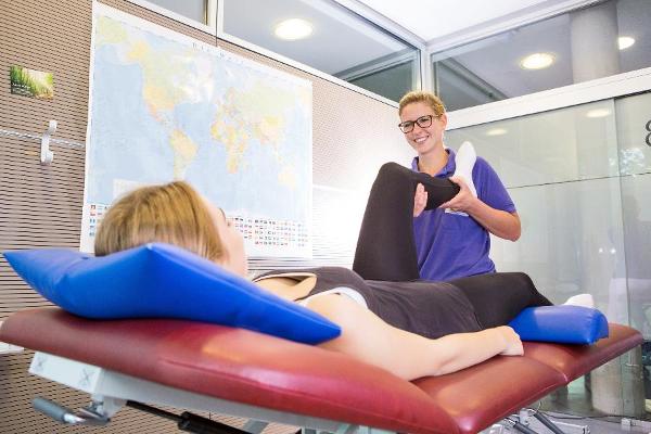 Krankengymnastik in der Frankenland-Klinik in Bad Windsheim Krankengymnastik in der Frankenland-Klinik in Bad Windsheim