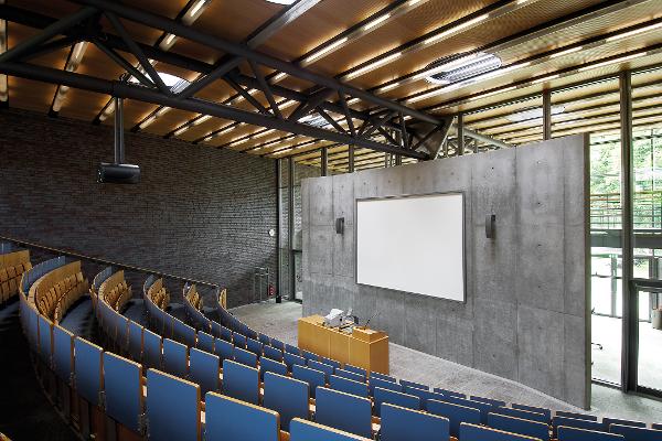 Audimax (Auditorium maximum) des Campus' in Reinfeld