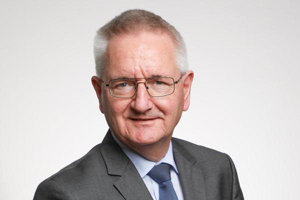 Portraitfoto von Heinz Krumnack Portraitfoto von Heinz Krumnack