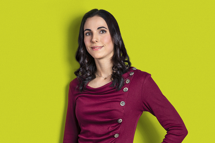 Verena, IT-Anwendungsentwicklerin Verena, IT-Anwendungsentwicklerin