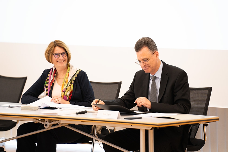 Die Geschäftsleitung blickte in ihrem Bericht auf bewegte Jahre zurück Die Geschäftsleitung blickte in ihrem Bericht auf bewegte Jahre zurück