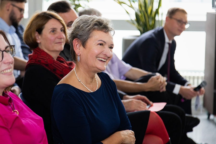 Pressemitteilungen | „Herzlichkeit gepaart mit medizinischer Kompetenz ...
