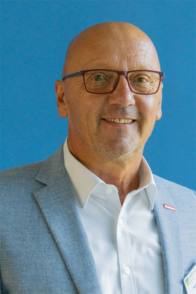 Holger Kopp, alternierender Vorsitzender der Vertreterversammlung (Arbeitgeberseite) Holger Kopp, alternierender Vorsitzender der Vertreterversammlung (Arbeitgeberseite)