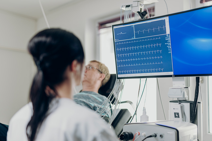 Untersuchung in der Kardiologie Untersuchung in der Kardiologie