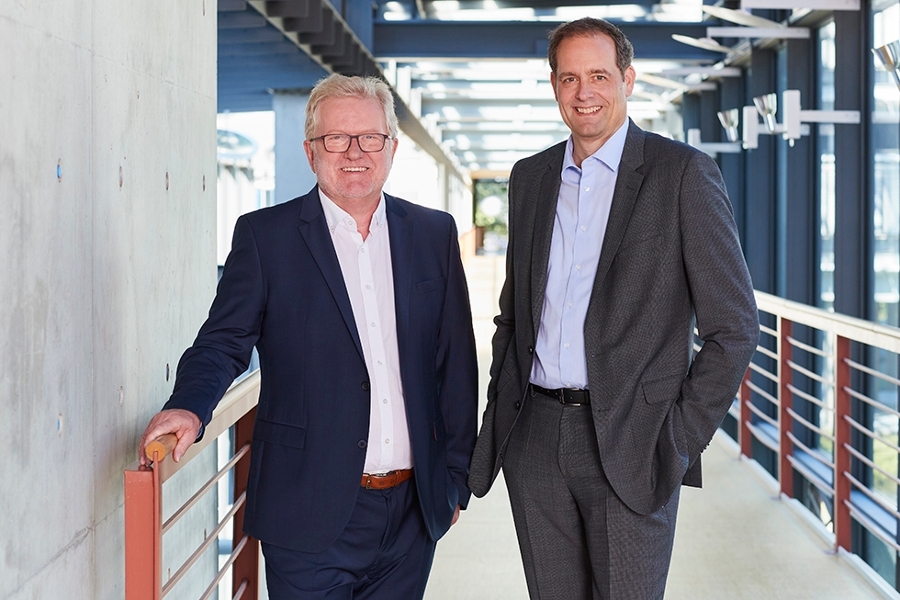 Alfons Eilers (li.), Vorsitzender des Vorstands und Ernst-Peter Brasse, Vorsitzender der Vertreterversammlung Alfons Eilers (li.), Vorsitzender des Vorstands und Ernst-Peter Brasse, Vorsitzender der Vertreterversammlung