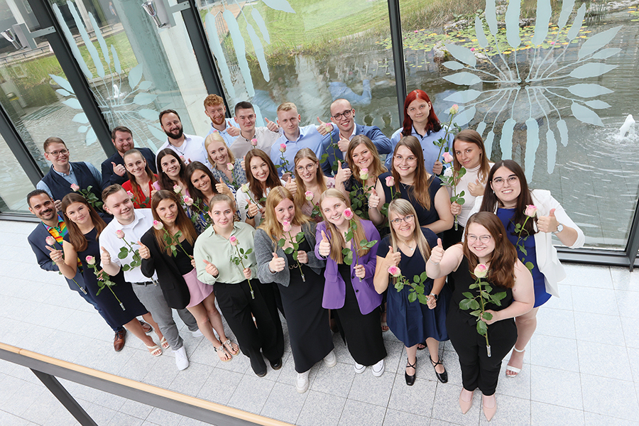 Abschluss des Studiums zum Bachelor of Laws Abschluss des Studiums zum Bachelor of Laws