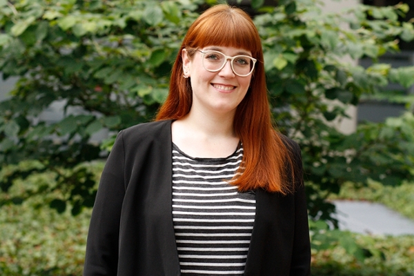 Portrait von Wiebke Denner, sie ist Projektkoordinatorin PRO AKTIV in der DRV Westfalen Portrait von Wiebke Denner, sie ist Projektkoordinatorin PRO AKTIV in der DRV Westfalen