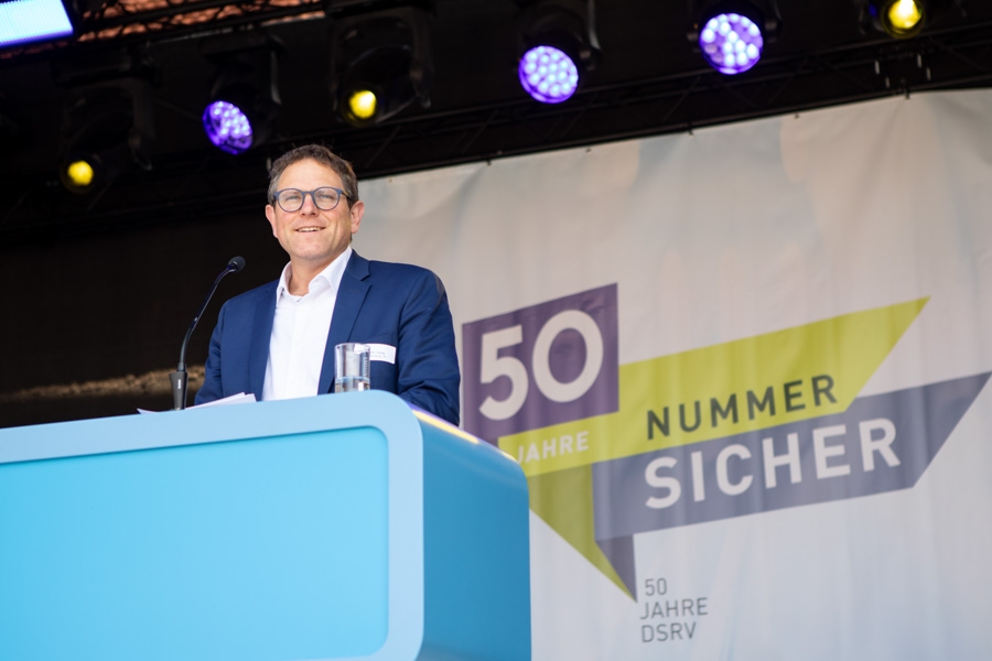 Martin Heilig, Oberbürgermeister von Würzburg, beim Festakt 50 Jahre DRSV am 10. Juli 2025 in Würzburg Martin Heilig, Oberbürgermeister von Würzburg, beim Festakt 50 Jahre DRSV am 10. Juli 2025 in Würzburg