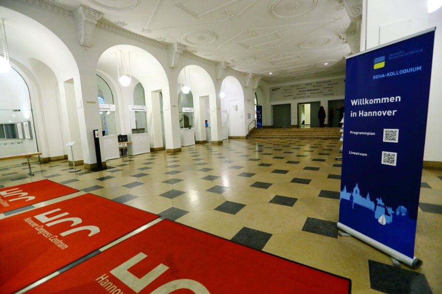 Gleich geht’s los: Der Registrierungsbereich im Hannover Congress Centrum (HCC) kurz vor Veranstaltungsbeginn.