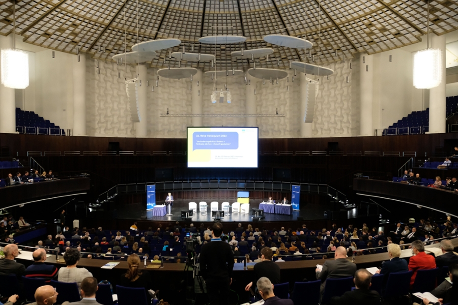 Eröffnungsveranstaltung im Kuppelsaal des HCC. Eröffnungsveranstaltung im Kuppelsaal des HCC.